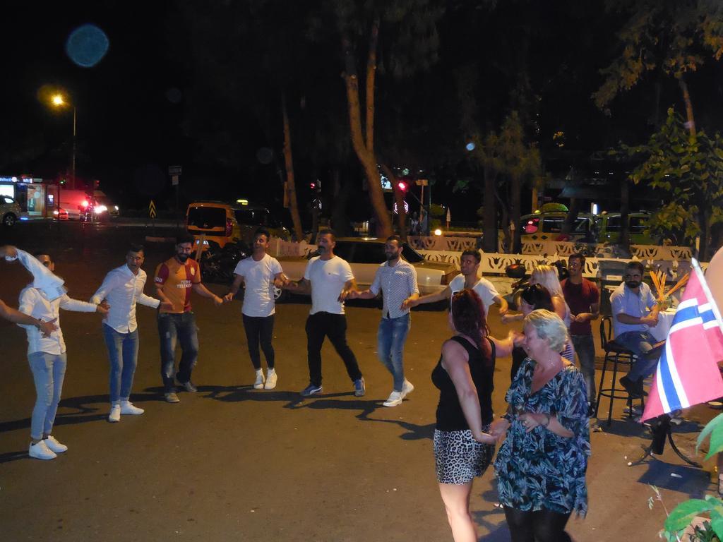 فندق ريسيتاليا ألانيا المظهر الخارجي الصورة
